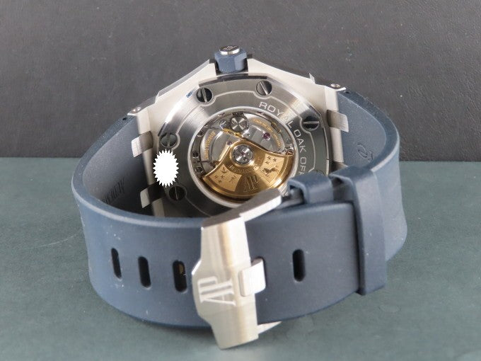 Audemars Piguet Royal Oak Diver Blue Dial 42 mm 15710 March 2021